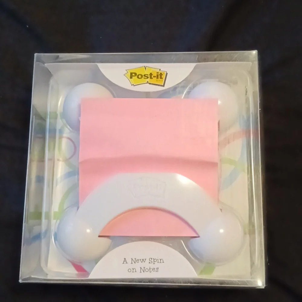 Post-it note dispenser